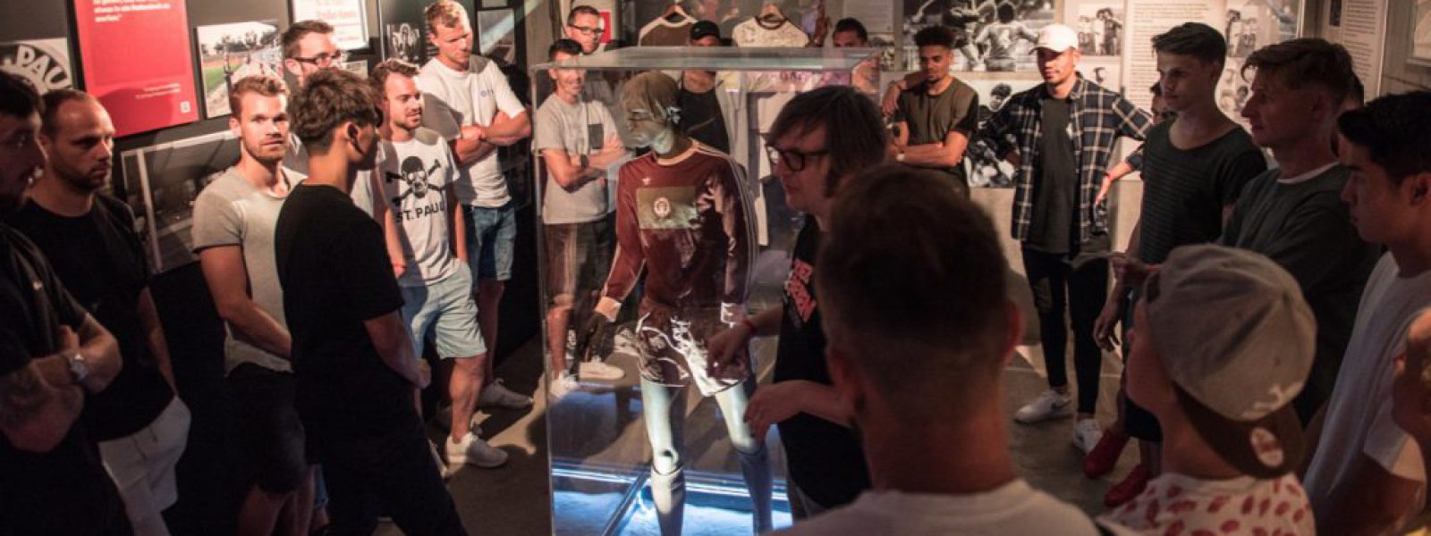2019_0623 FC St Pauli erste Mannschaft im KIEZBEBEN (Foto Sabrina Adeline Nagel) - 7 2019_0623 FC St Pauli erste Mannschaft im KIEZBEBEN (Foto Sabrina Adeline Nagel) - 7