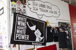 2122_kein_wein_den_faschisten_008