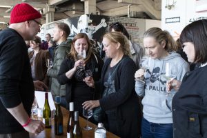 2122_kein_wein_den_faschisten_121