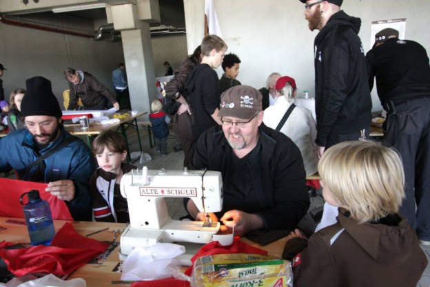 Fussball und Liebe Fahnenworkshop (Foto Antje Frohmüller)_4