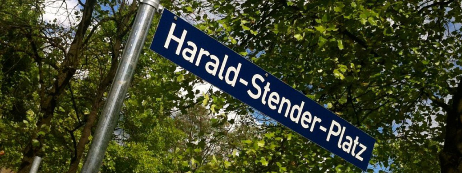 Schild Harald-Stender-Platz Schild Harald-Stender-Platz