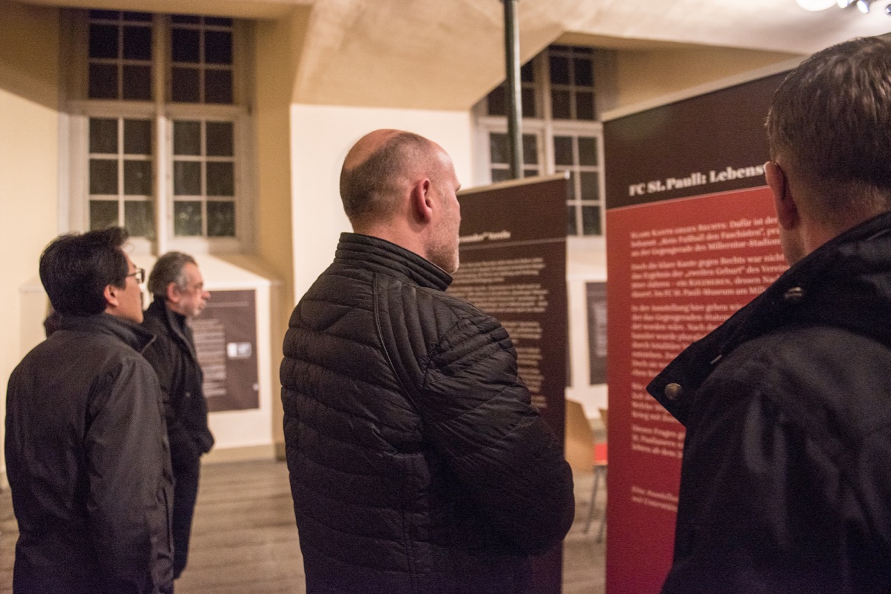 Vernissage FC St Pauli Lebenswege 1933-45 (Foto Sabrina Adeline Nagel) - 1 Vernissage FC St Pauli Lebenswege 1933-45 (Foto Sabrina Adeline Nagel) - 1